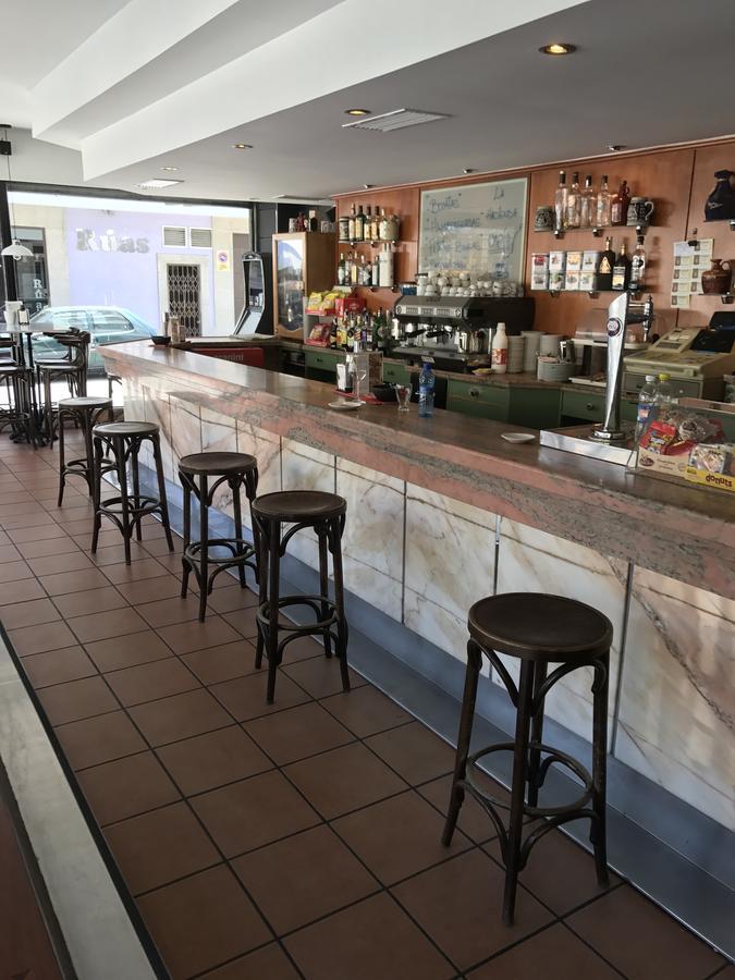 Albergue O Pedron Hostel & Rooms 帕德隆 外观 照片